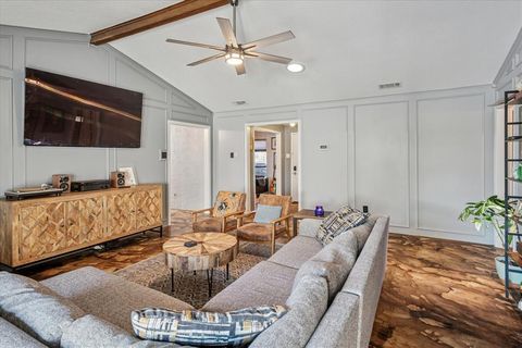 Tiny photo for 1916 Middle Glen Drive, Carrollton, TX 75007 (MLS # 21095893)