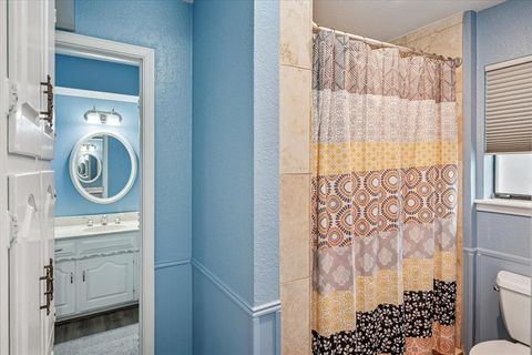 Tiny photo for 1916 Middle Glen Drive, Carrollton, TX 75007 (MLS # 21095893)