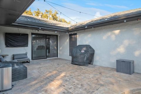 Tiny photo for 1916 Middle Glen Drive, Carrollton, TX 75007 (MLS # 21095893)