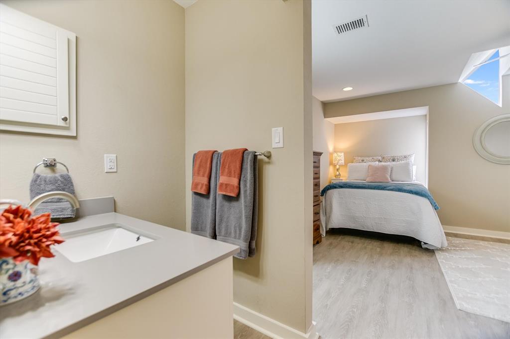 Lost Echo Bay - Residential