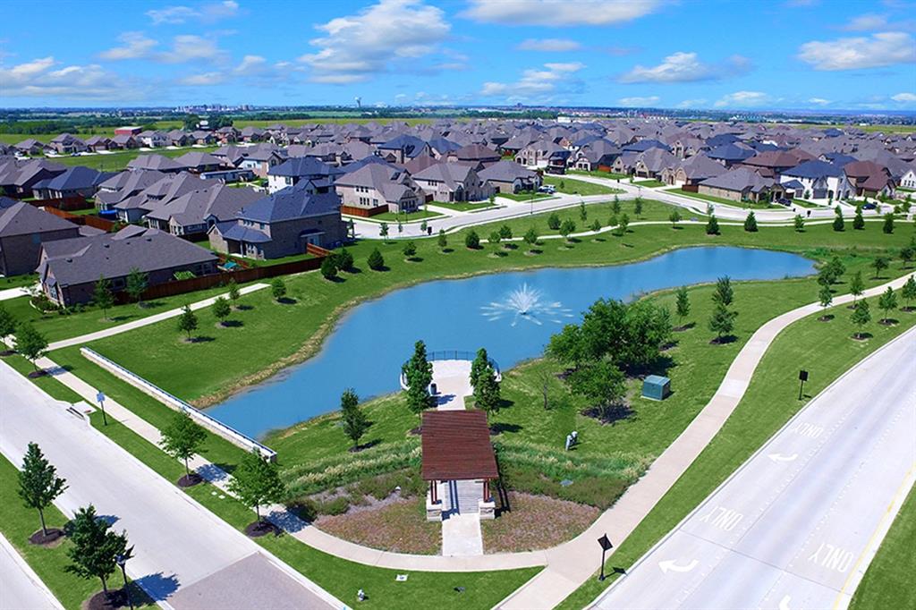 South Pointe - Residential