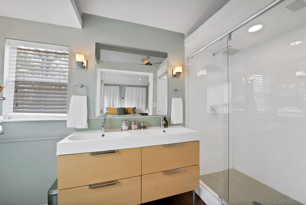 Hollywood Heights - Residential