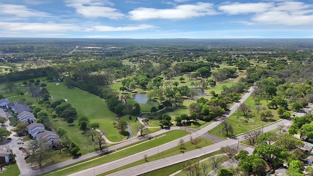 Hollywood Heights - Residential