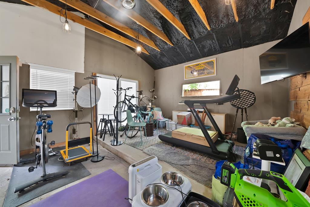 Hollywood Heights - Residential