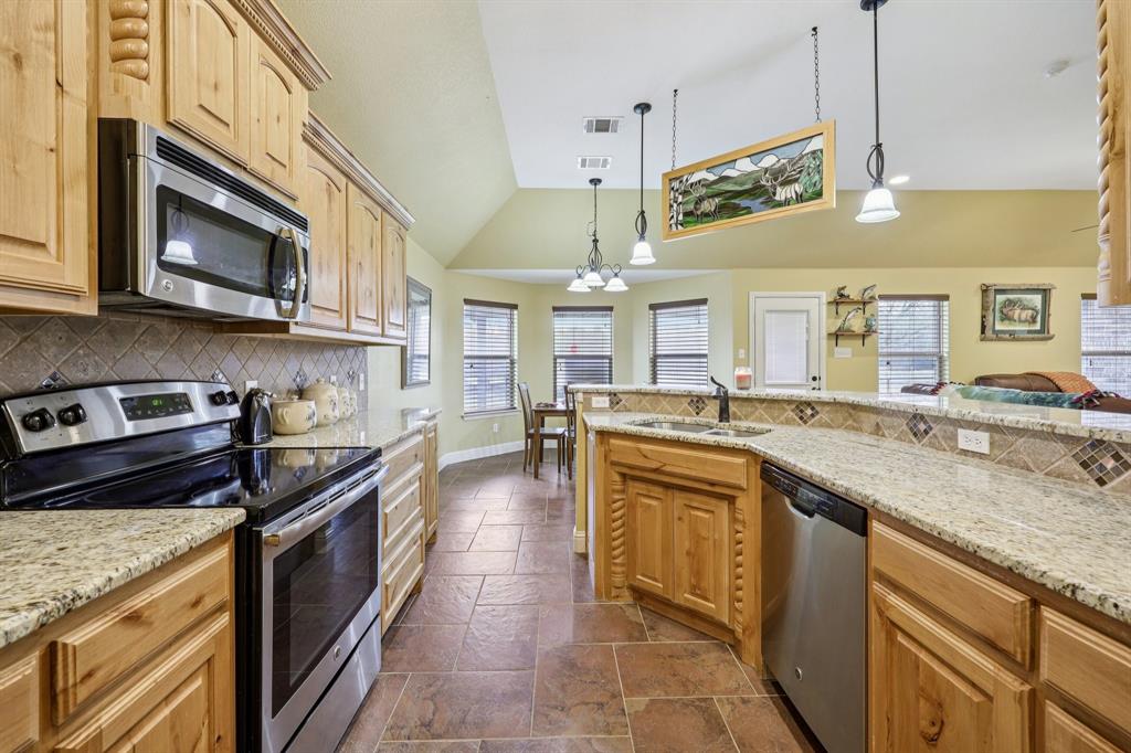 The Hamptons Ph II - Residential