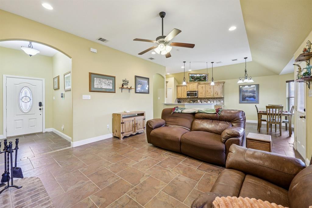 The Hamptons Ph II - Residential