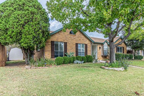 A home in Lewisville