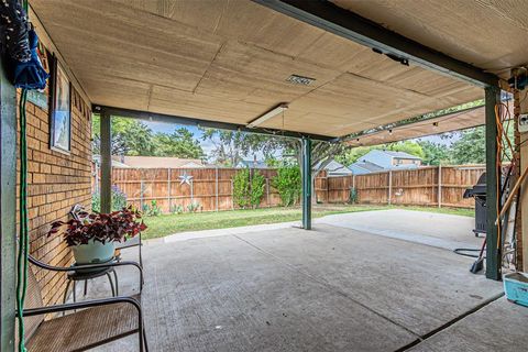 A home in Lewisville