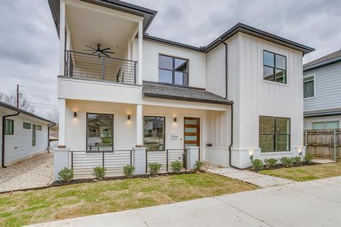 Tiny photo for 2705 Gordon Avenue, Fort Worth, TX 76110 (MLS # 21198474)