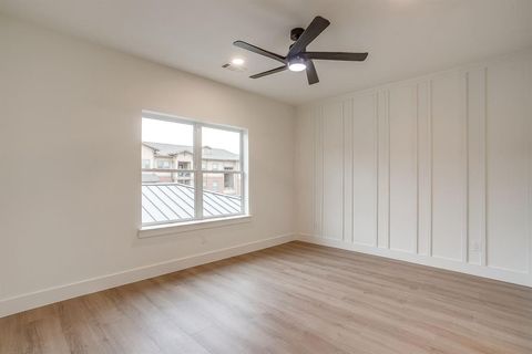 Tiny photo for 2705 Gordon Avenue, Fort Worth, TX 76110 (MLS # 21198474)