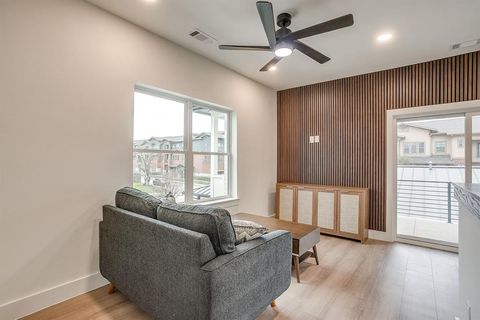 Tiny photo for 2705 Gordon Avenue, Fort Worth, TX 76110 (MLS # 21198474)