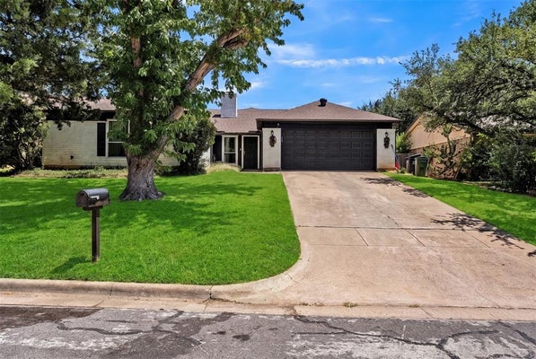 3813 LYNBROOK LN, ARLINGTON, TX 76015 - Image fad39655f07c089d605767fca674f913/757977180