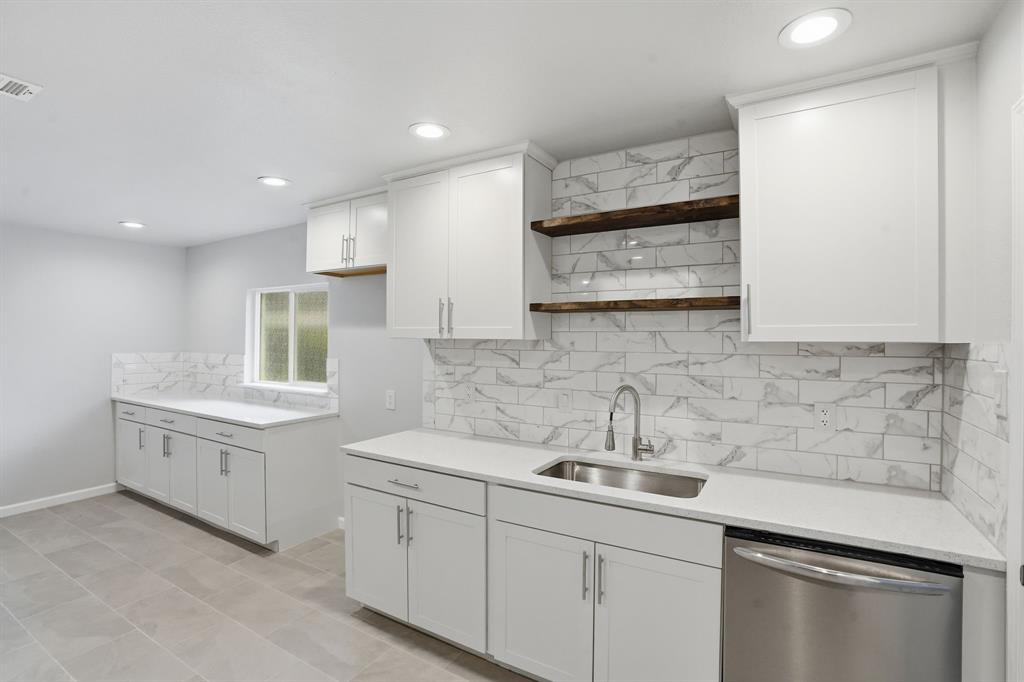 Waverly Place - Residential