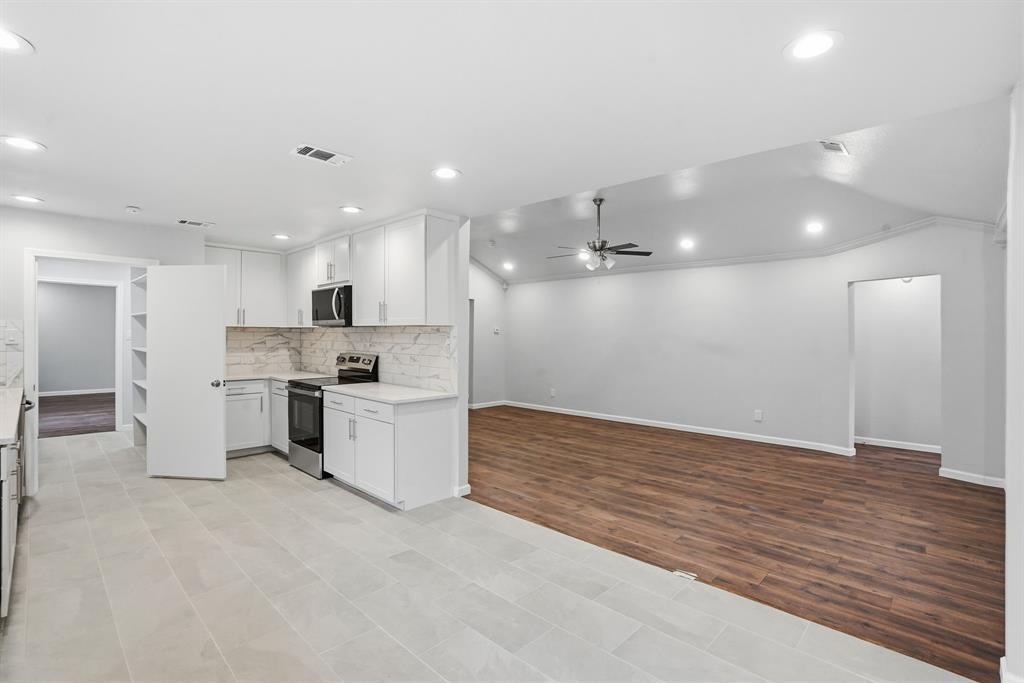 Waverly Place - Residential