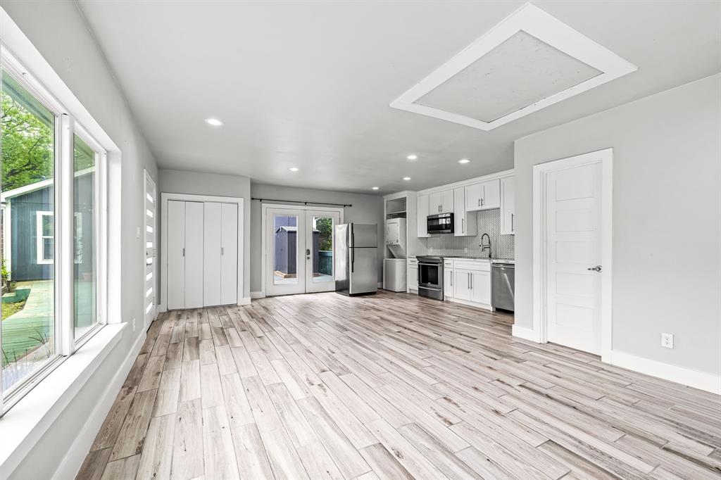 Shamrock Shores - Residential