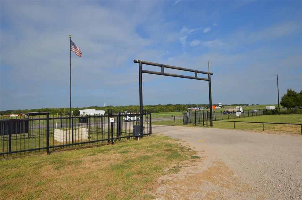 11639 E Highway 175 E
