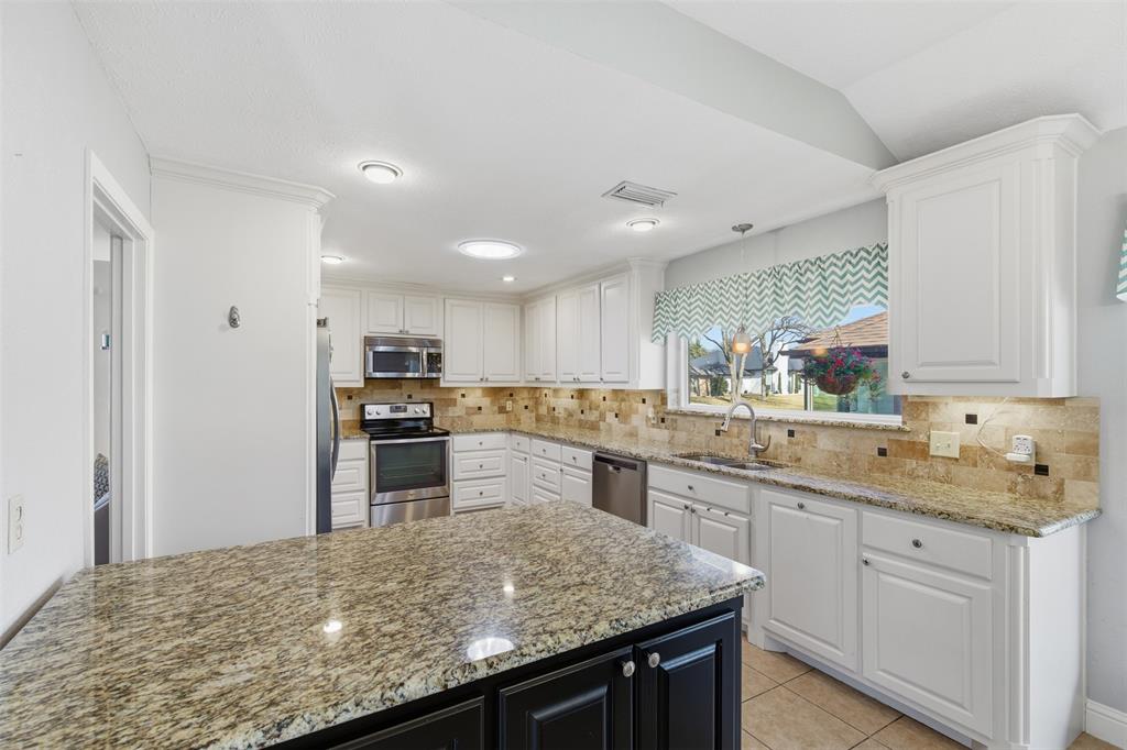 10118 Apple Creek Drive