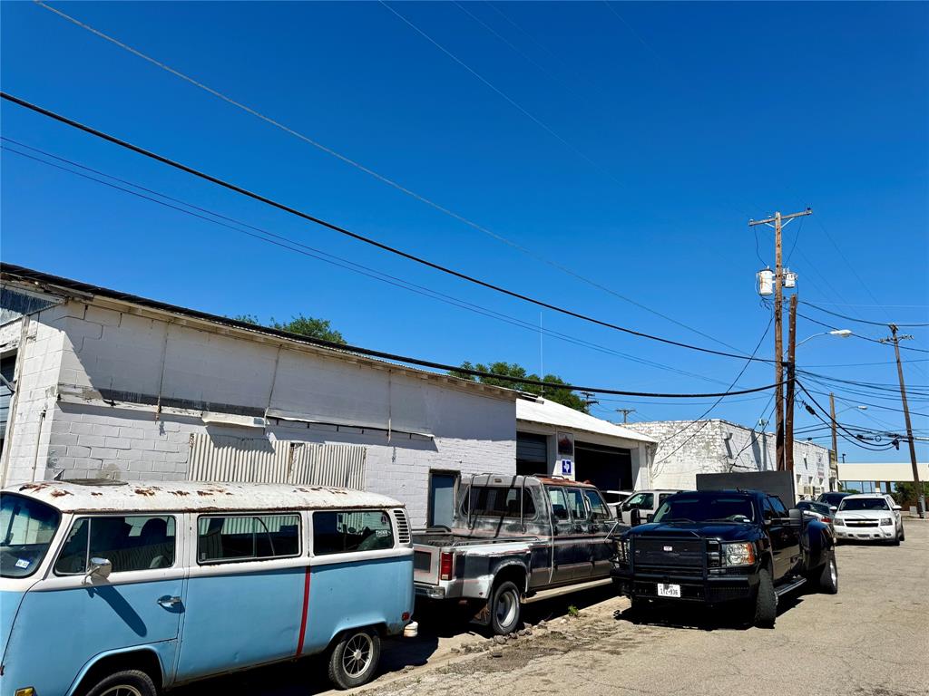 Orig Town Of Commerce - Commercial Sale