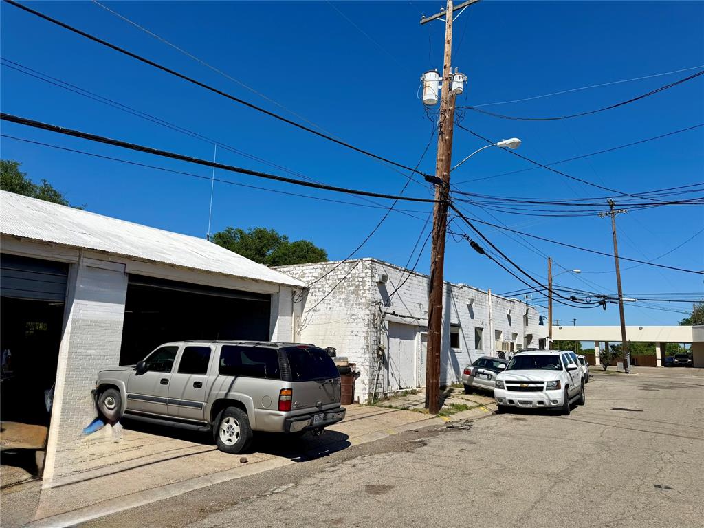 Orig Town Of Commerce - Commercial Sale