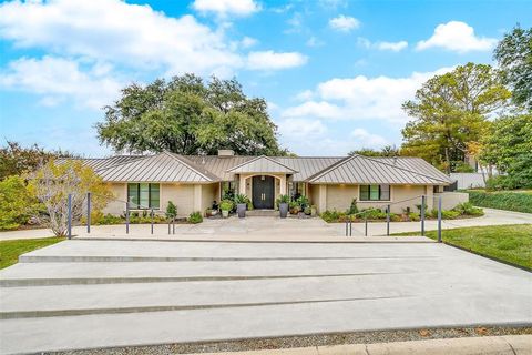 A home in Westover Hills