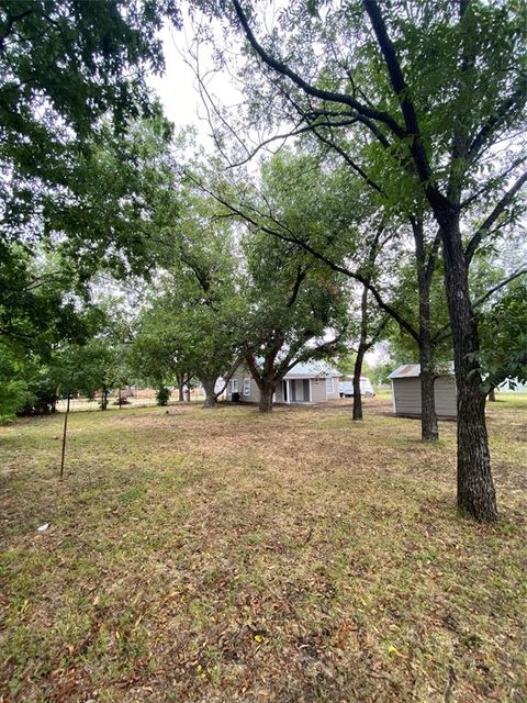 A home in Brownwood