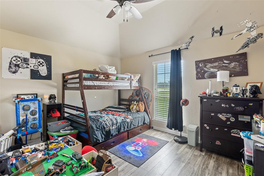 Silver Creek Manor - Residential