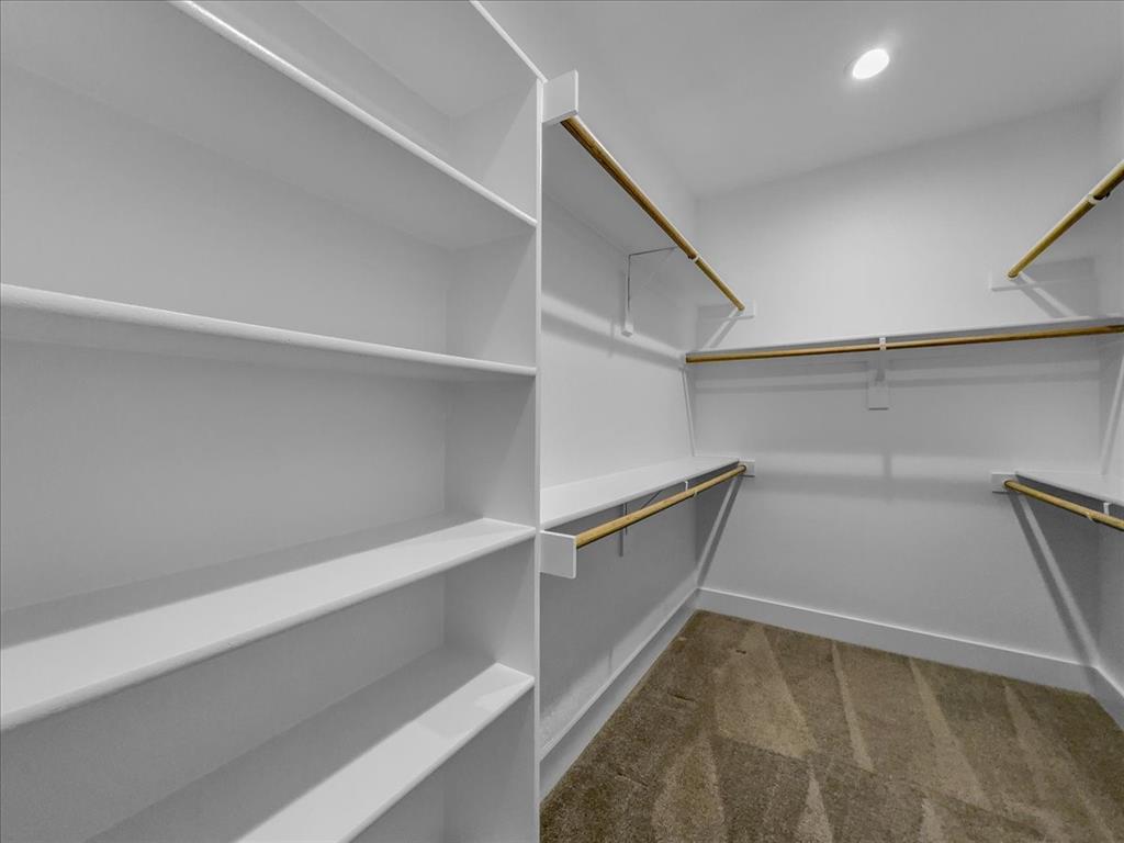 Mount Auburn - Residential