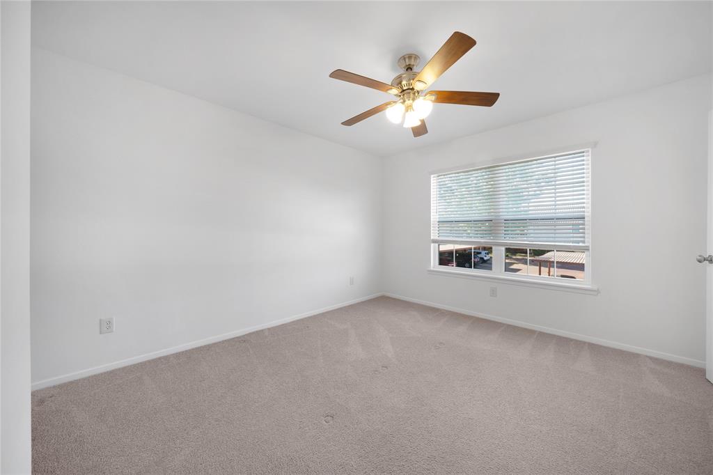 Preston Oaks Crossing Condos 01 & 02 - Residential Lease