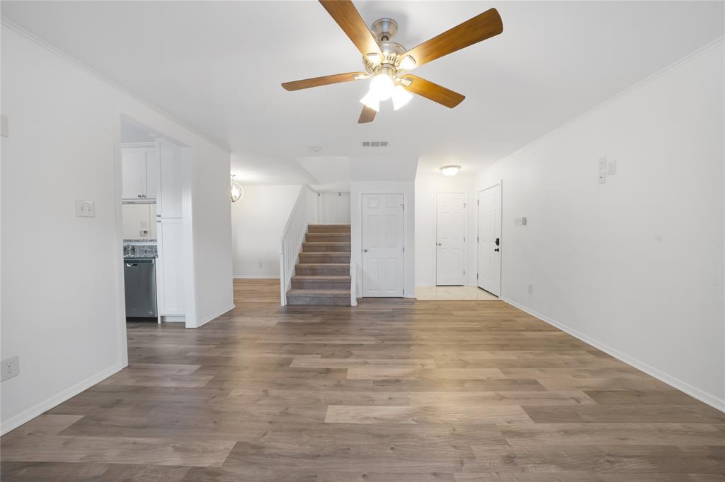 Preston Oaks Crossing Condos 01 & 02 - Residential Lease