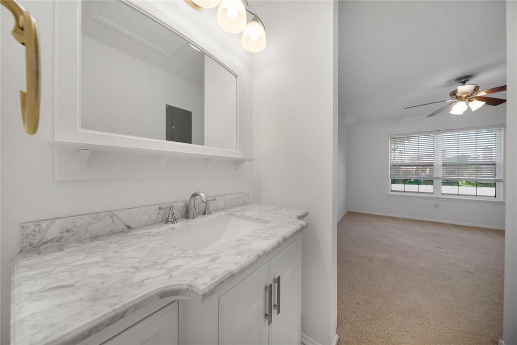 Preston Oaks Crossing Condos 01 & 02 - Residential Lease