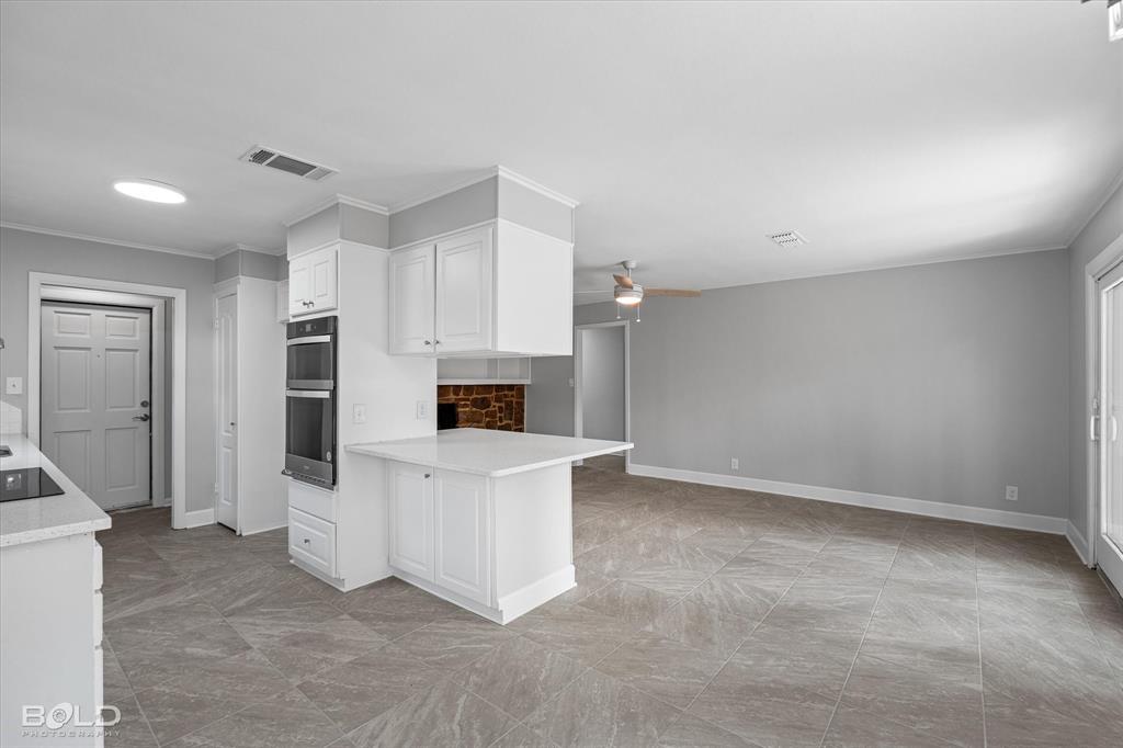 Shreveport, Louisiana 71108, United States, 4 Bedrooms Bedrooms, ,2 BathroomsBathrooms,Residential,Contingent,197375