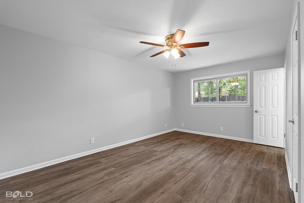 Shreveport, Louisiana 71108, United States, 4 Bedrooms Bedrooms, ,2 BathroomsBathrooms,Residential,Contingent,197375