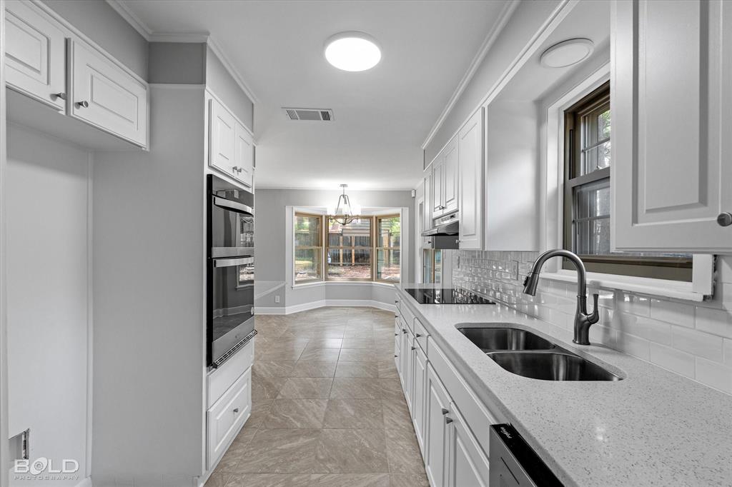 Shreveport, Louisiana 71108, United States, 4 Bedrooms Bedrooms, ,2 BathroomsBathrooms,Residential,Contingent,197375