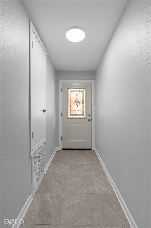 Shreveport, Louisiana 71108, United States, 4 Bedrooms Bedrooms, ,2 BathroomsBathrooms,Residential,Contingent,197375