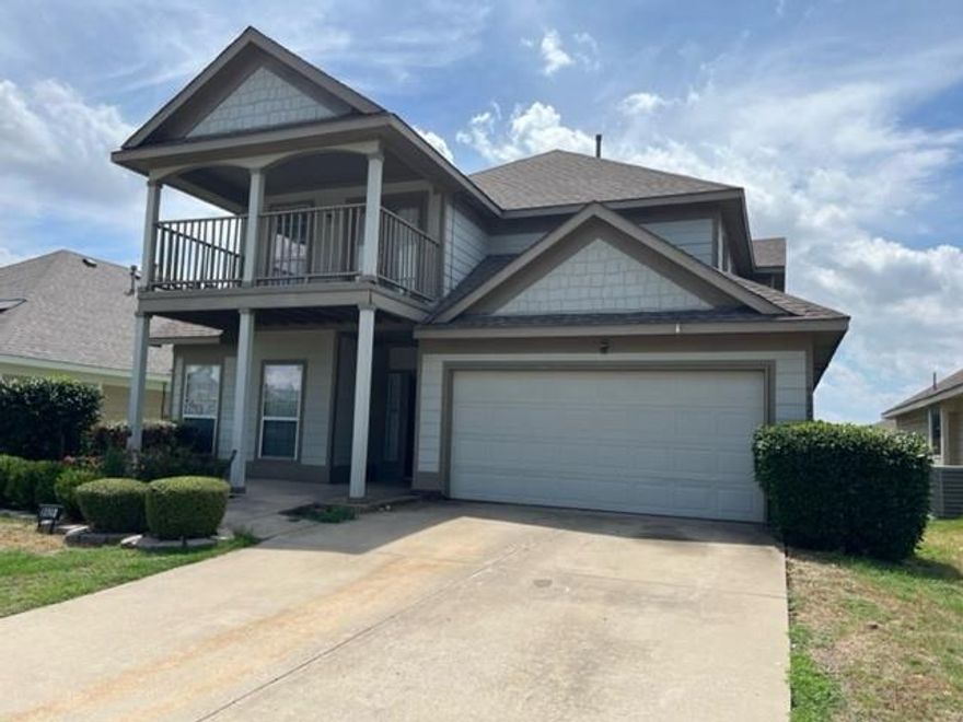 Wonderful 2 story home with a great floor plan and plenty of space with 5 bedrooms & 2.5 bathrms. You will love the main floor open concept plan. There is a cozy fireplace featured in the living Rm and the kitchen includes an eat-in breakfast area with window seating. There is also a space off the foyer that could be used for a formal living or dining area!
The primary bedroom is also located on the 1st Floor. The Upstairs area has a game Rm with a balcony & 4 good size bedrooms with plenty of closet space. The property has a fenced back yard & covered patio, perfect for entertaining! New carpet will be installed upstairs 10-17-22

Pets allowed max 2 (Pet Deposit Required), only small dogs 25 pounds or less, no cats & no smoking at the property!

We require a separate application per adult, $60 each. Security deposit is due within 48 hours of approval. Must include a copy of each applicant's valid photo ID, most recent pay statements (last 30 days). An administrative fee of $250,