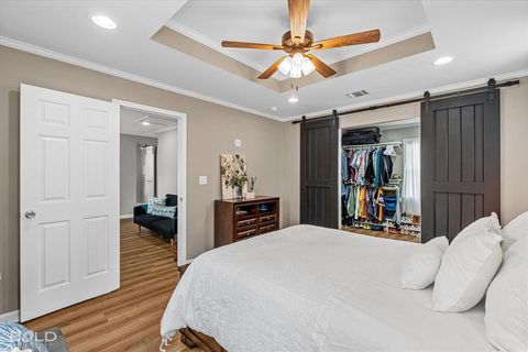 Tiny photo for 351 Fontaine Street, Shreveport, LA 71105 (MLS # 21195051)