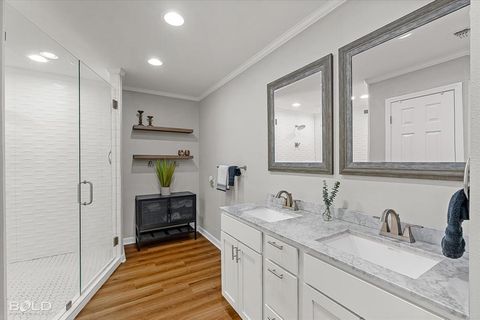 Tiny photo for 351 Fontaine Street, Shreveport, LA 71105 (MLS # 21195051)