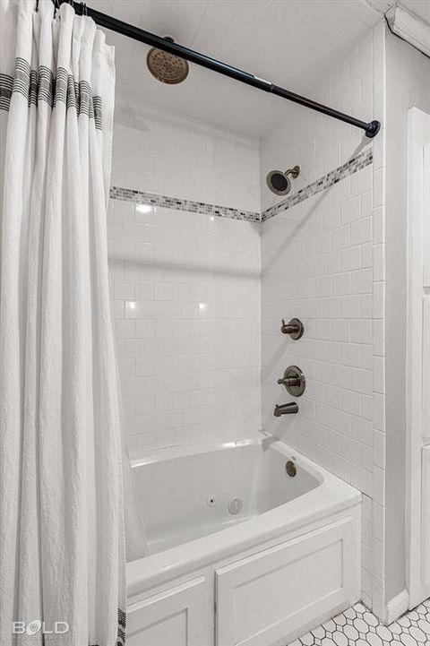 Tiny photo for 351 Fontaine Street, Shreveport, LA 71105 (MLS # 21195051)