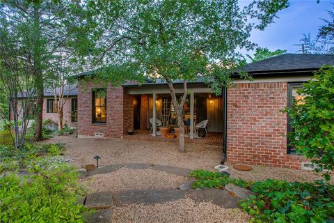 1450 Junior Drive Dallas TX 75208