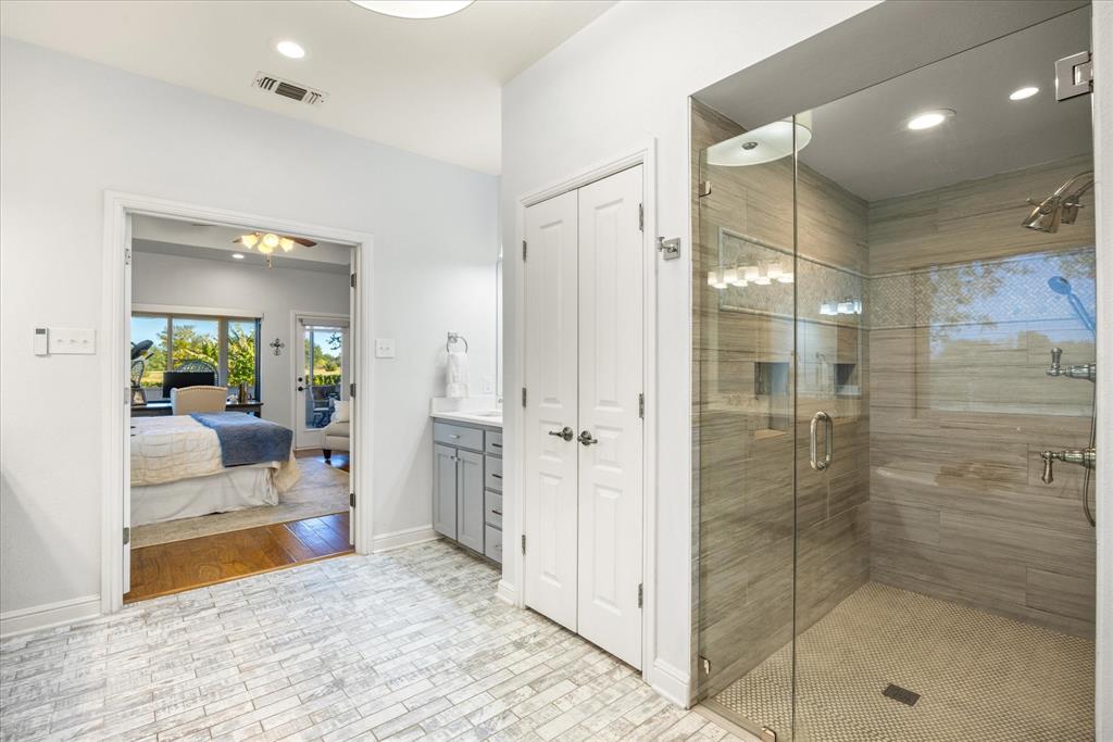 The Oak Of Glen Rose - Residential