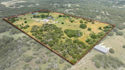 2560 Shady Oaks Circle Glen Rose TX 76043