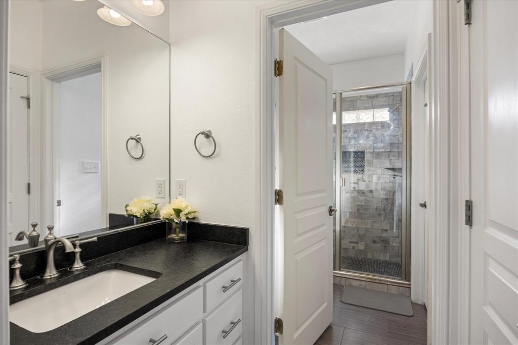 The Oak Of Glen Rose - Residential