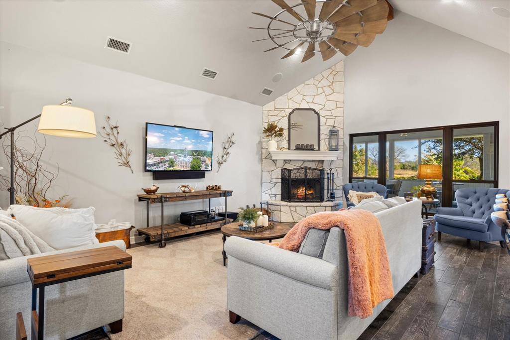 The Oak Of Glen Rose - Residential