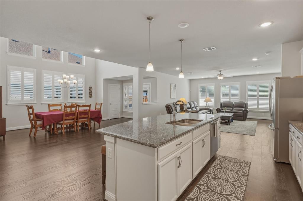 Tavolo Park - Residential
