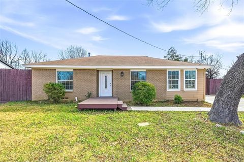 1912 Rayburn Avenue Mesquite TX 75149