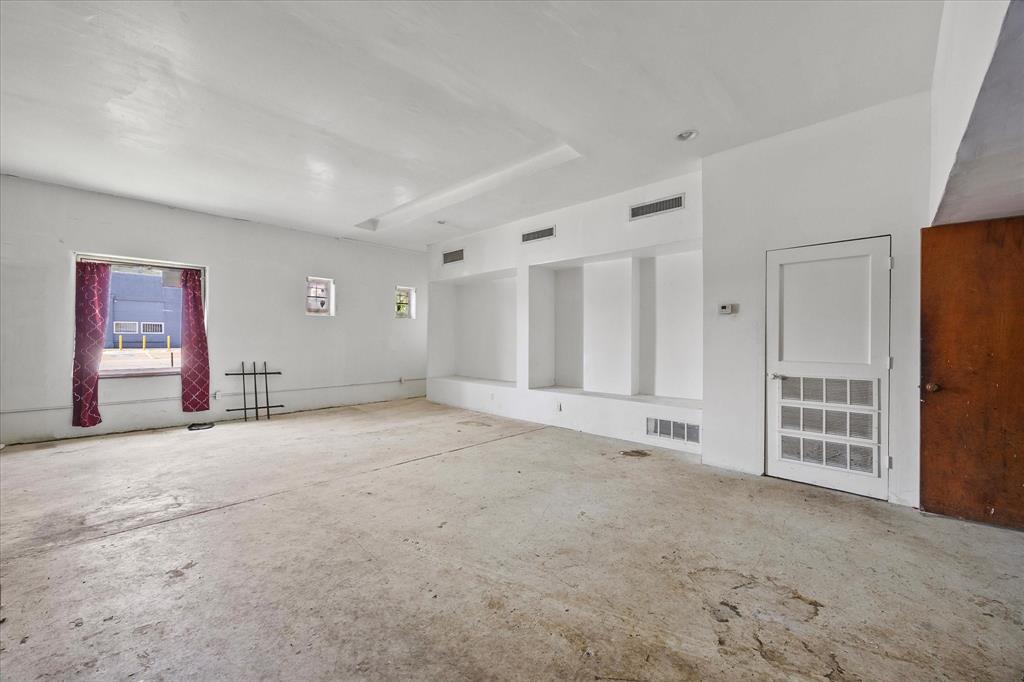 Trinity Heights 03 - Commercial Sale