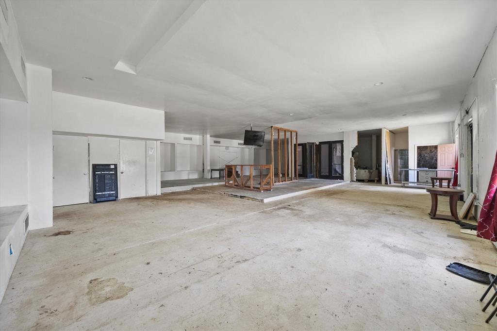 Trinity Heights 03 - Commercial Sale