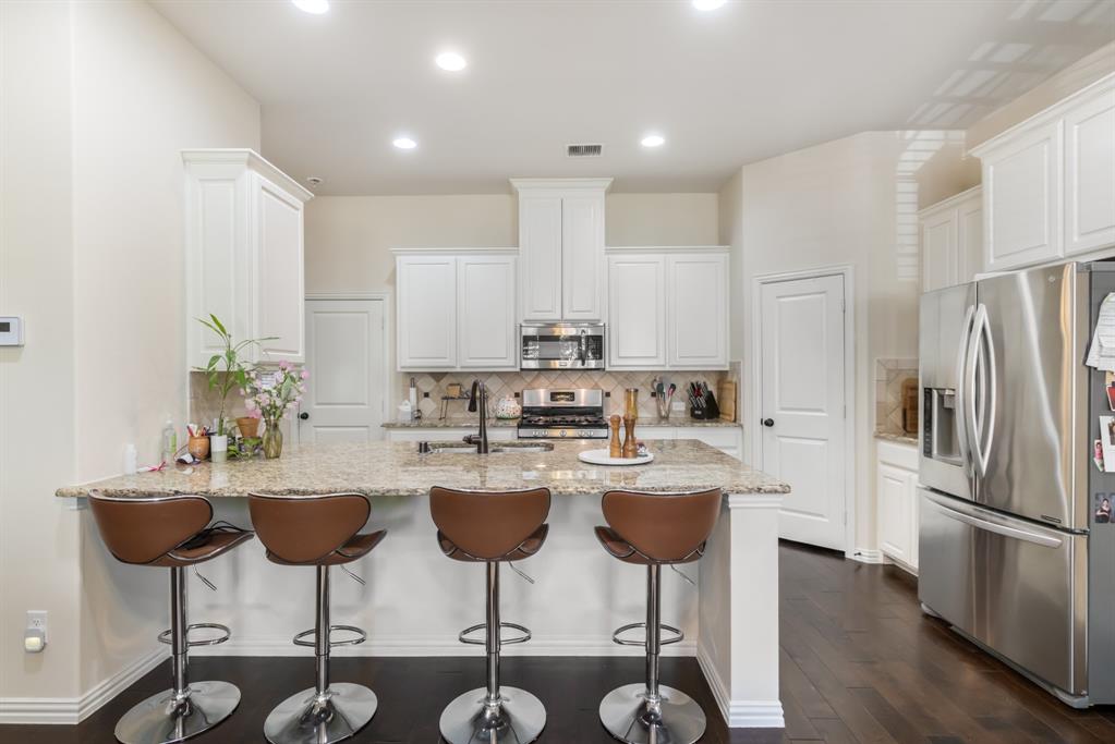 3922 Canton Jade Way