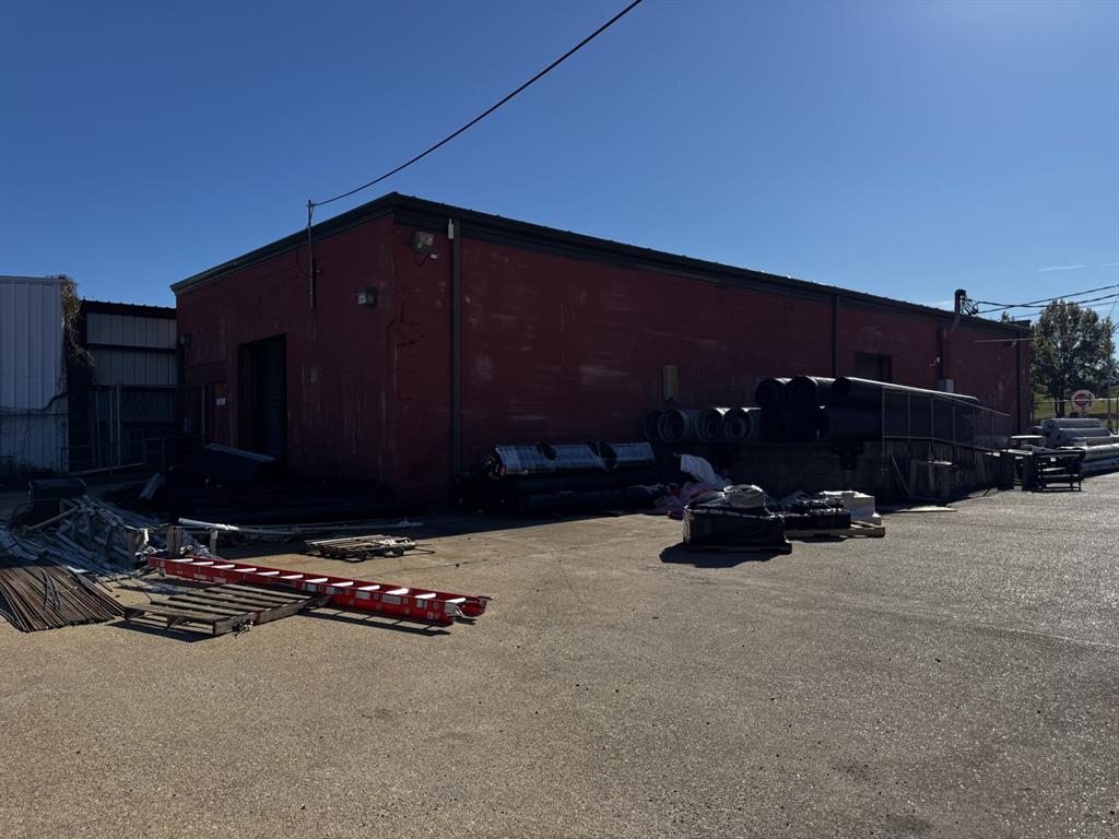 Howells Sub - Commercial Sale