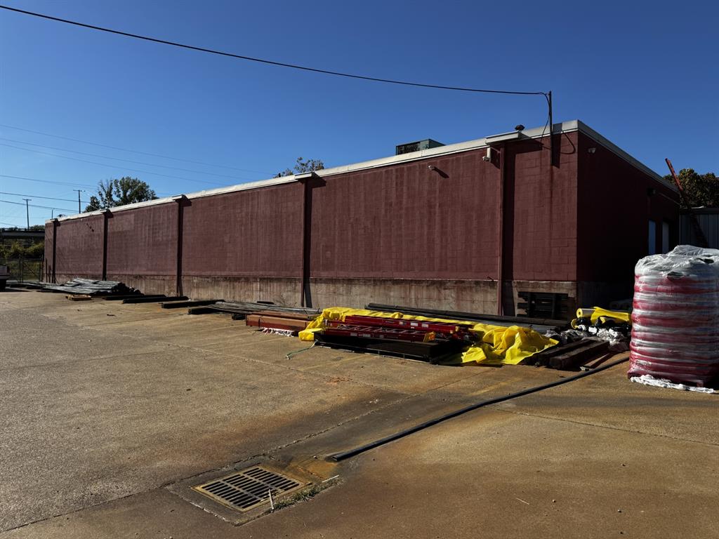 Howells Sub - Commercial Sale